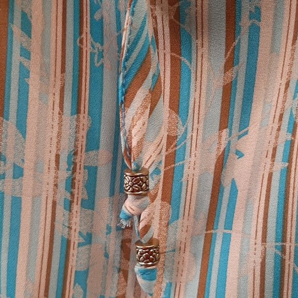 Top - Picture 6 of 6